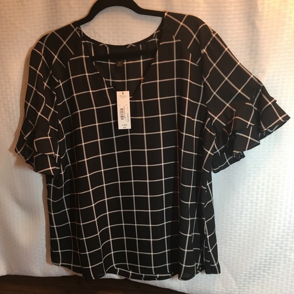 Worthington Tops - Worthington Ruffle Sleeves